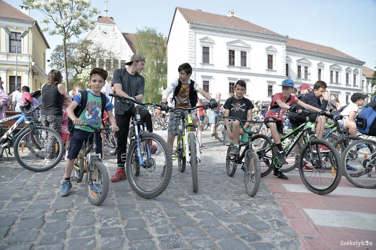 &bullet;  Fotó: Barabás Ákos