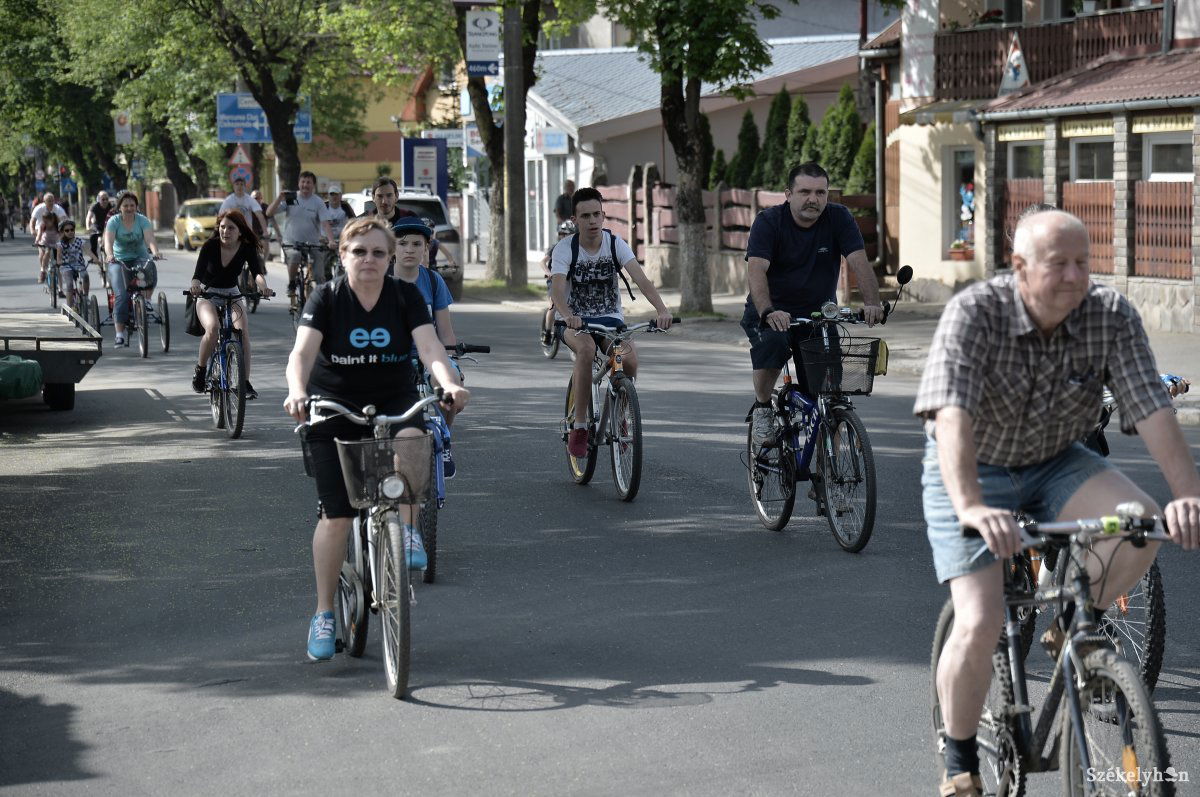 &bullet;  Fotó: Barabás Ákos