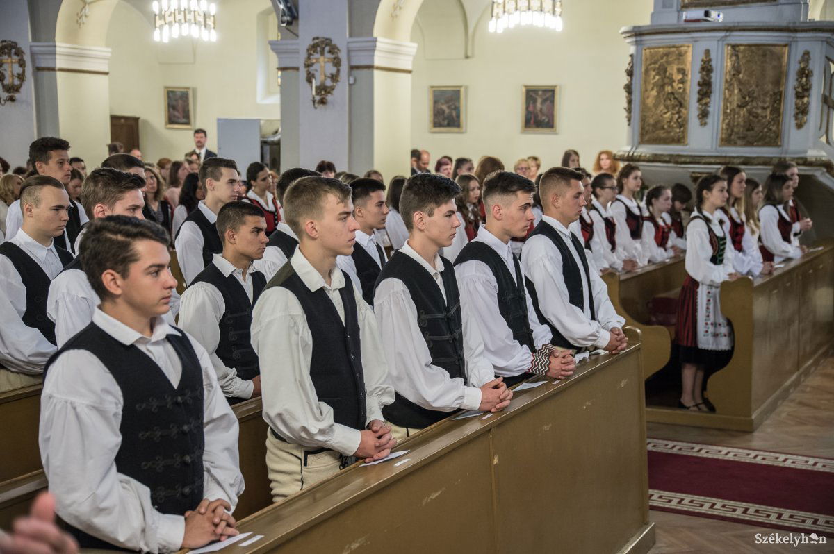 &bullet;  Fotó: Barabás Ákos