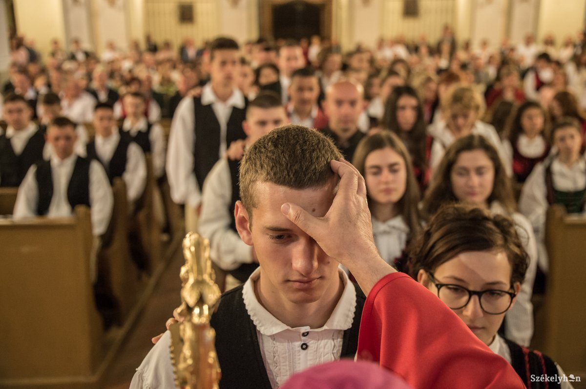 &bullet;  Fotó: Barabás Ákos