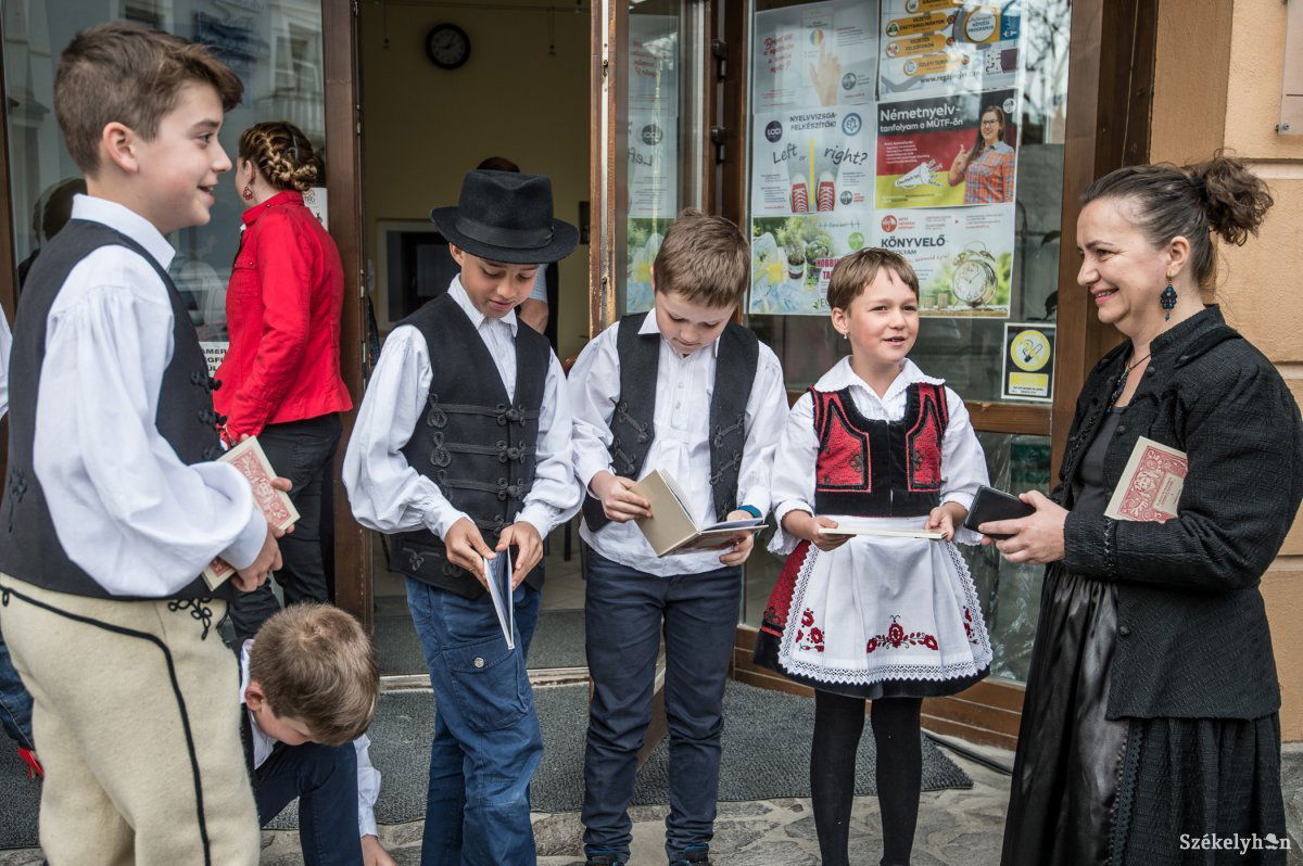 &bullet;  Fotó: Barabás Ákos