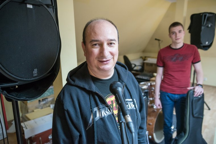 A rock közös hullámhosszán: Transylvanium néven folytatja a TRB