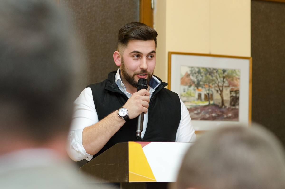 Imre Gábor vezeti ezentúl az ifjúsági szervezetet • Fotó: Facebook/UIET