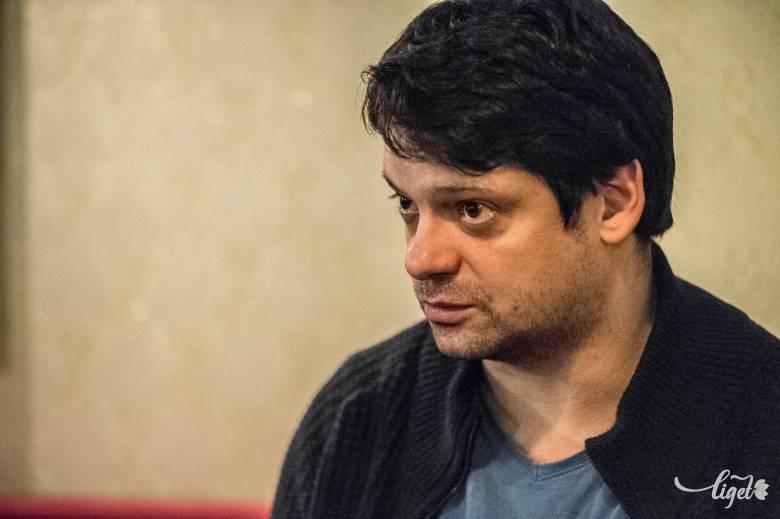 Victor Ioan Frunză rendező bátorította •  Fotó: Barabás Ákos