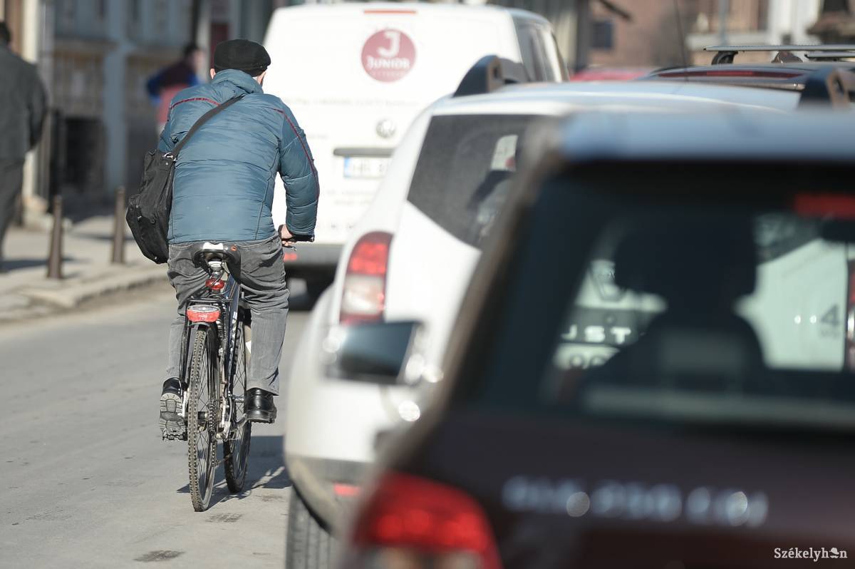 Több teret kapnak az udvarhelyi biciklisek. Archív •  Fotó: Barabás Ákos