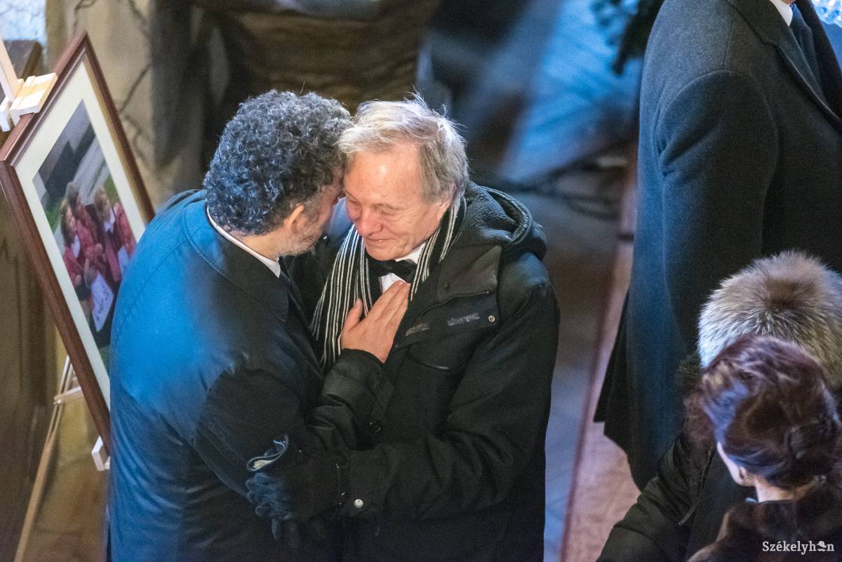 •  Fotó: Veres Nándor