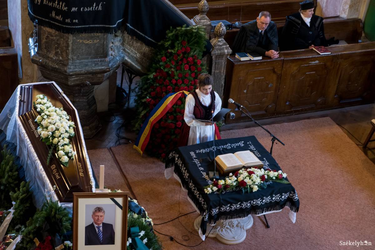 •  Fotó: Veres Nándor