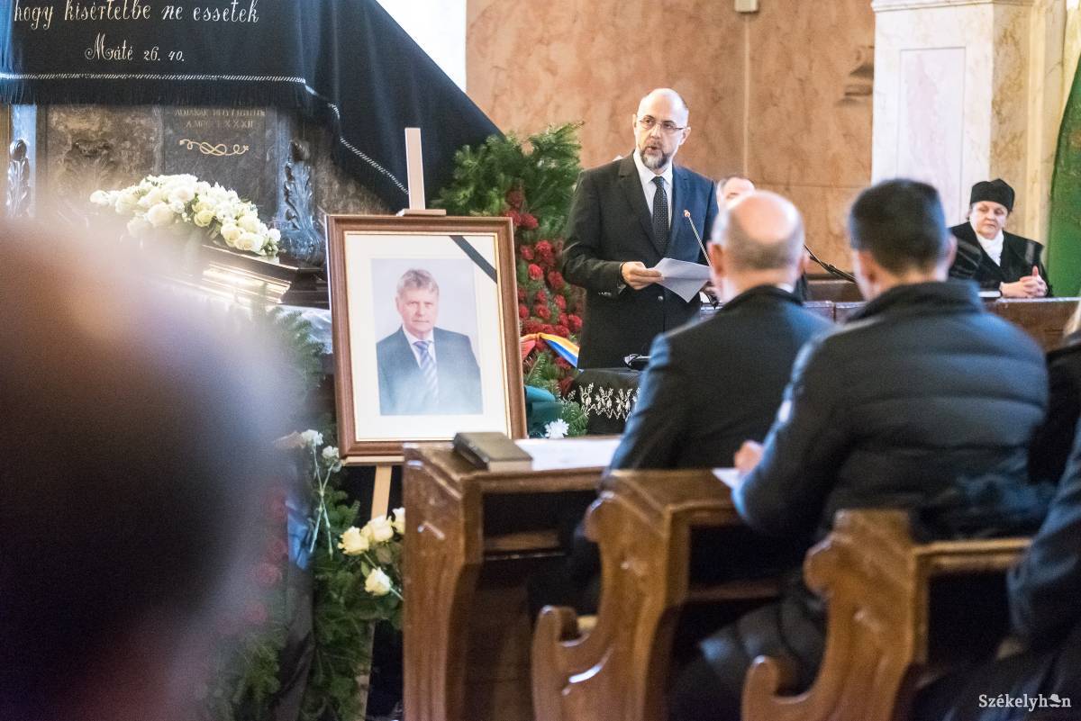 •  Fotó: Veres Nándor