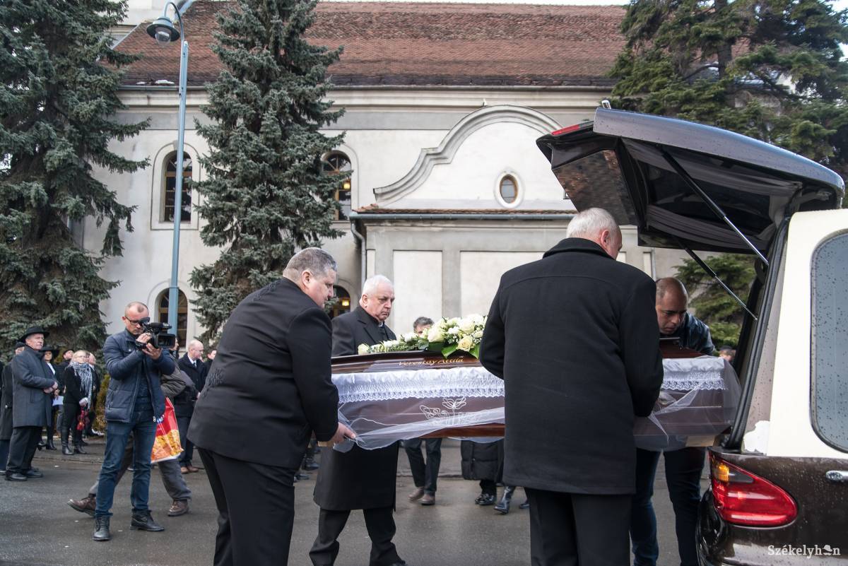 •  Fotó: Veres Nándor