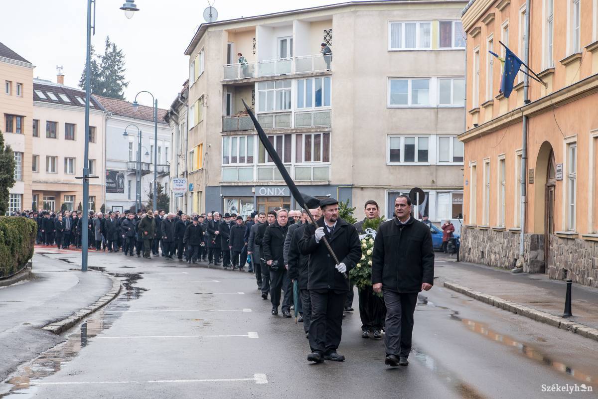 •  Fotó: Veres Nándor