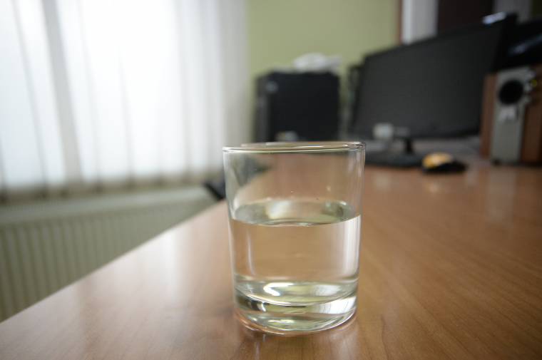 Szagos kanapé, tudatmódosító víz és hatástalan potencianövelő – ezek voltak a legszokatlanabb fogyasztóvédelmi panaszok