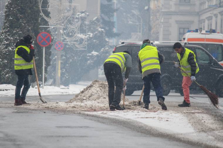 Nem kapnak több pénzt, de kevesebbet kell dolgozniuk ugyanannyiért