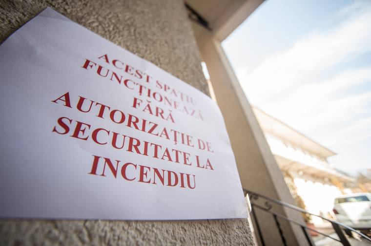 Van még hová fejlődni a tűzvédelem terén – mostantól látható lesz, hogy melyik épület nem rendelkezik ilyen engedéllyel