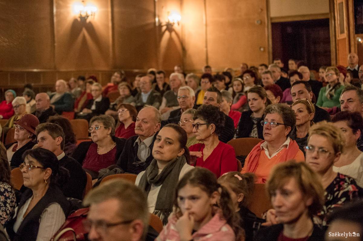 •  Fotó: Barabás Ákos