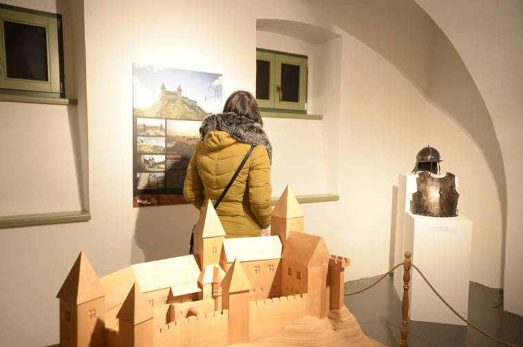 Egykori várak rekonstrukcióit lehet megcsodálni a székelyudvarhelyi múzeumban