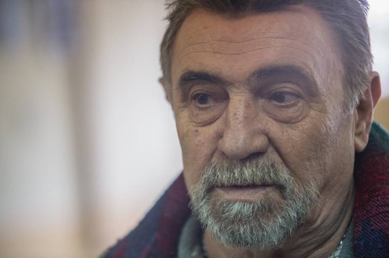 Elrabolt időről a Vasszékely szobrászával
