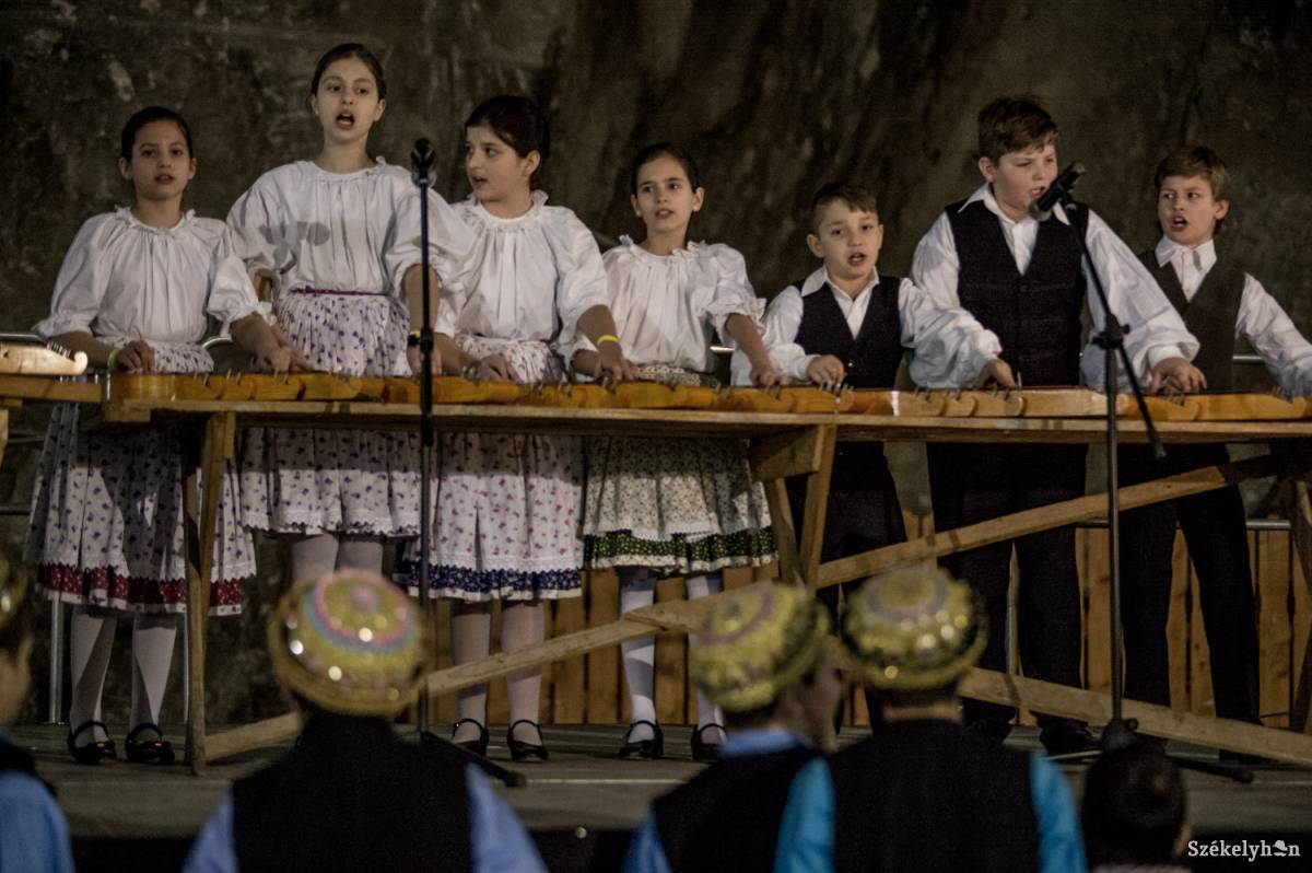 &bullet;  Fotó: Barabás Ákos