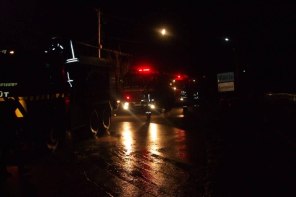 Szentegyházán gyorsan a helyszínre értek a tűzoltók, és rövid időn belül megfékezték a lángokat •  Fotó: Facebook/Szentegyháza Tűzoltók