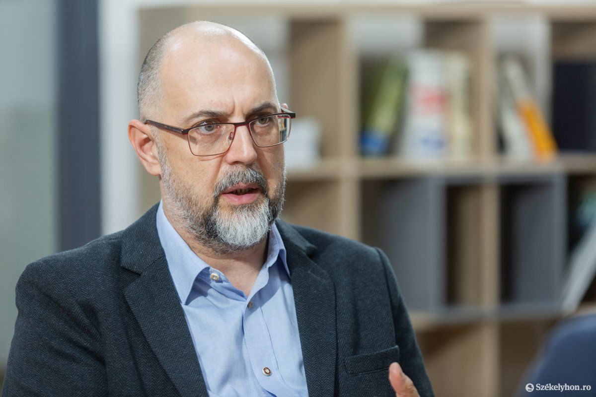 Kelemen Hunor: csütörtökön az elnöki rendeletről szavazunk, a kormány bírálata más kérdés •  Fotó: Erdély Bálint Előd