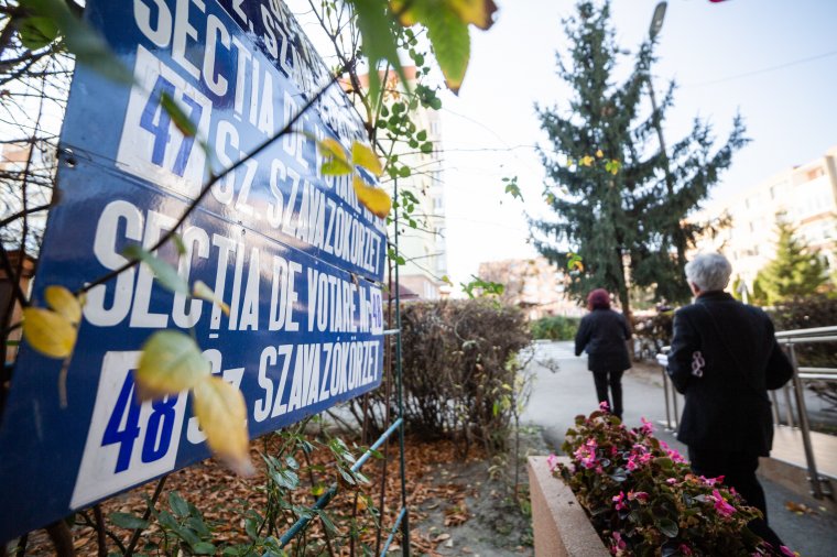 Hátat fordítottak az erdélyi magyarok a román politikai elitnek