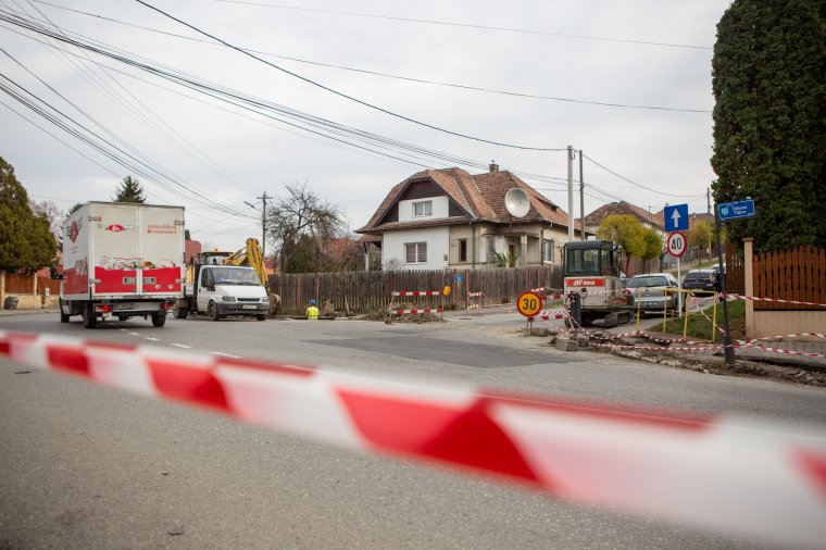 Karácsonyra és szilveszterre leállnak a munkálatokkal a székelyudvarhelyi utakon