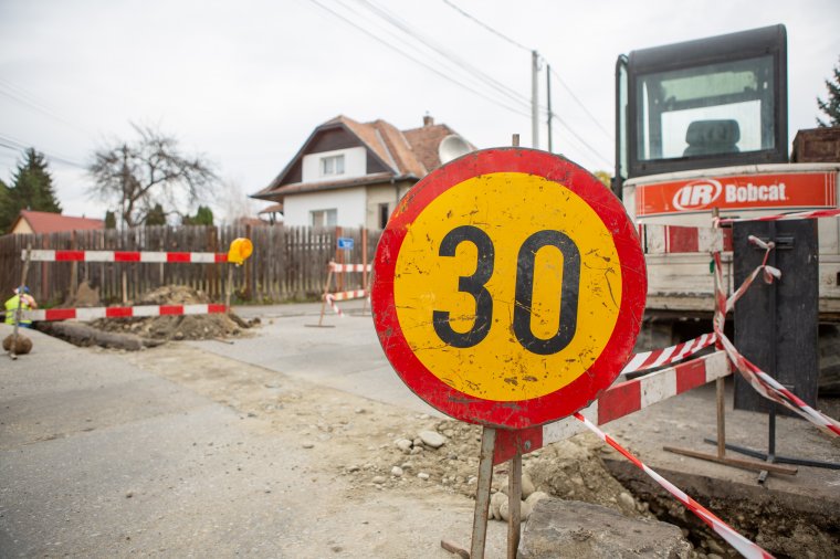 Aszfaltozás következik Székelyudvarhely több utcájában