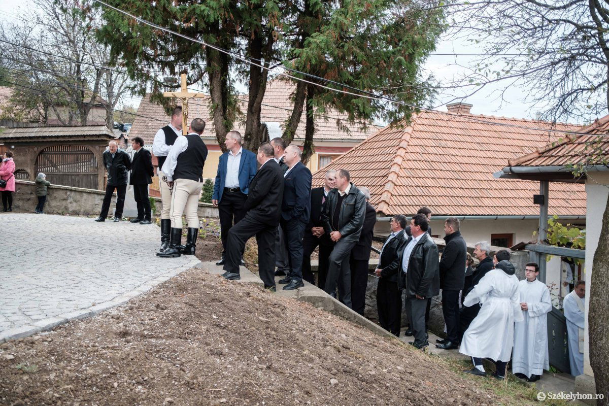 •  Fotó: Veres Nándor