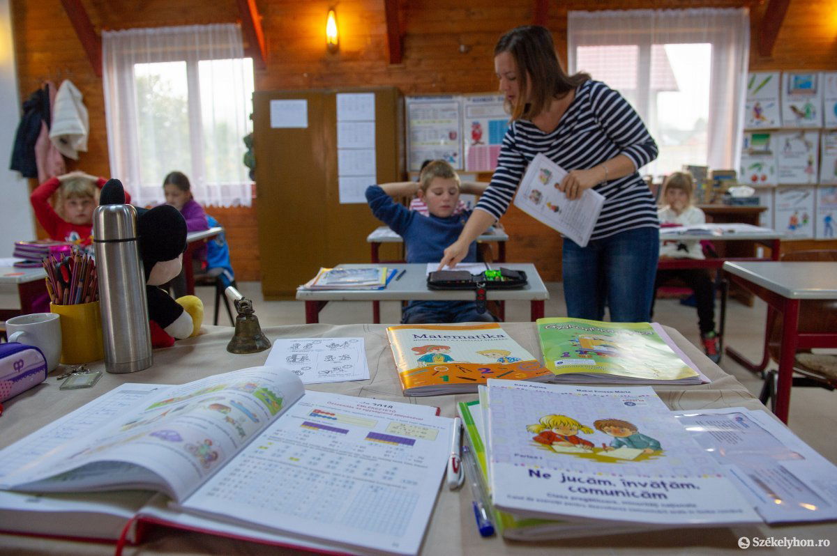 A FSLI kifogásolja, hogy veszélyeztetettségük ellenére a pedagógusok immunizálására nem különített el pénzalapokat az állam. Képünk illusztráció &bullet;  Fotó: Beliczay László