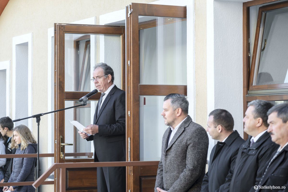 •  Fotó: Veres Nándor