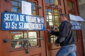 Októberben tartaná az elnökválasztást az RMDSZ, novemberben a PNL