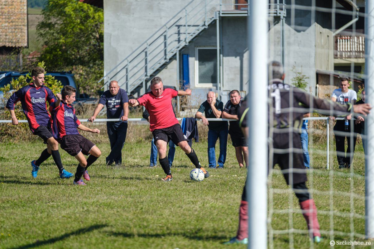 •  Fotó: Veres Nándor