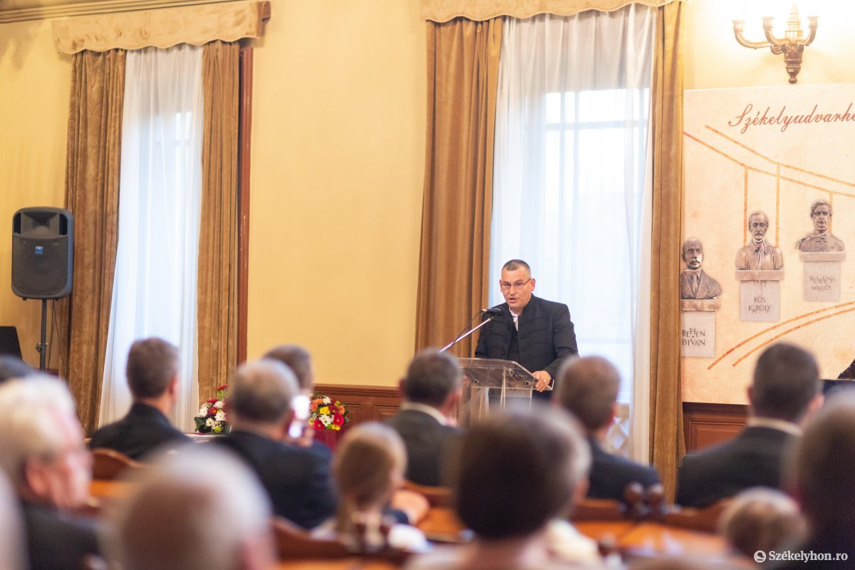 •  Fotó: Erdély Bálint Előd