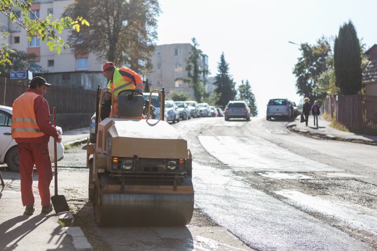 Ígéret: még a tél előtt helyreállítanak több útszakaszt Székelyudvarhelyen