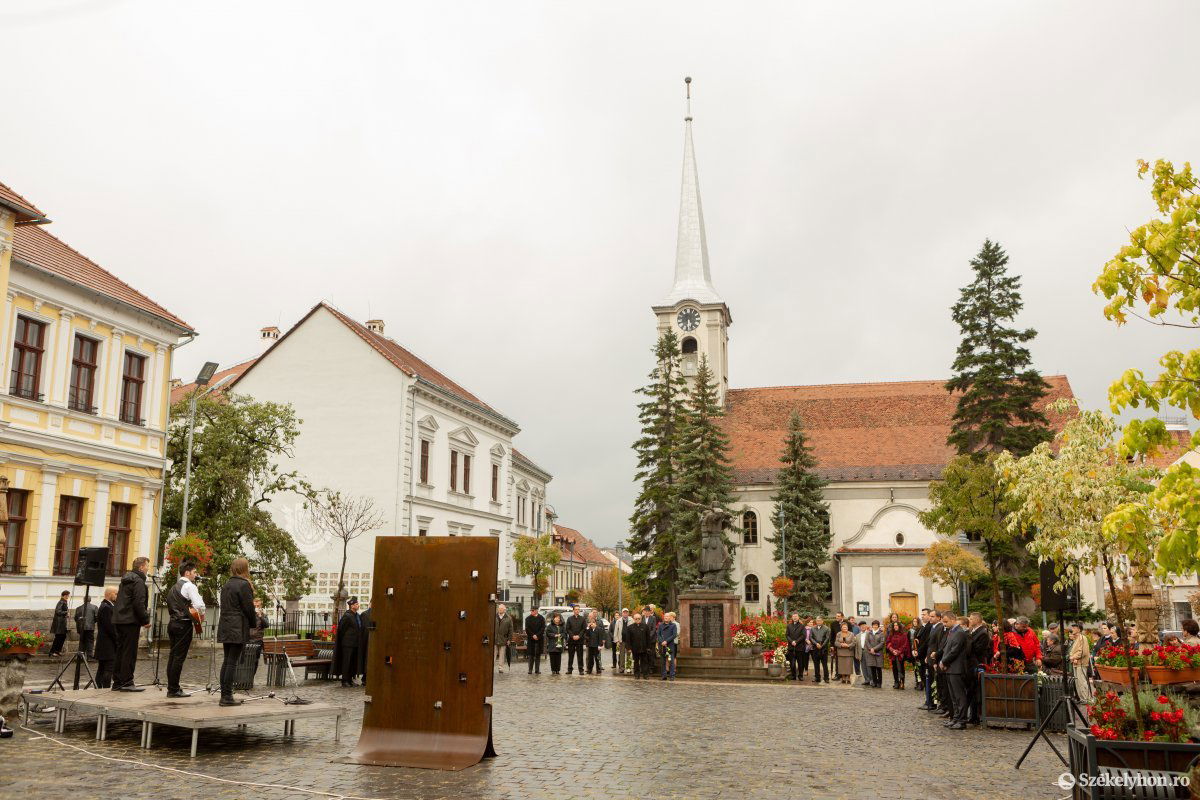 •  Fotó: Erdély Bálint Előd