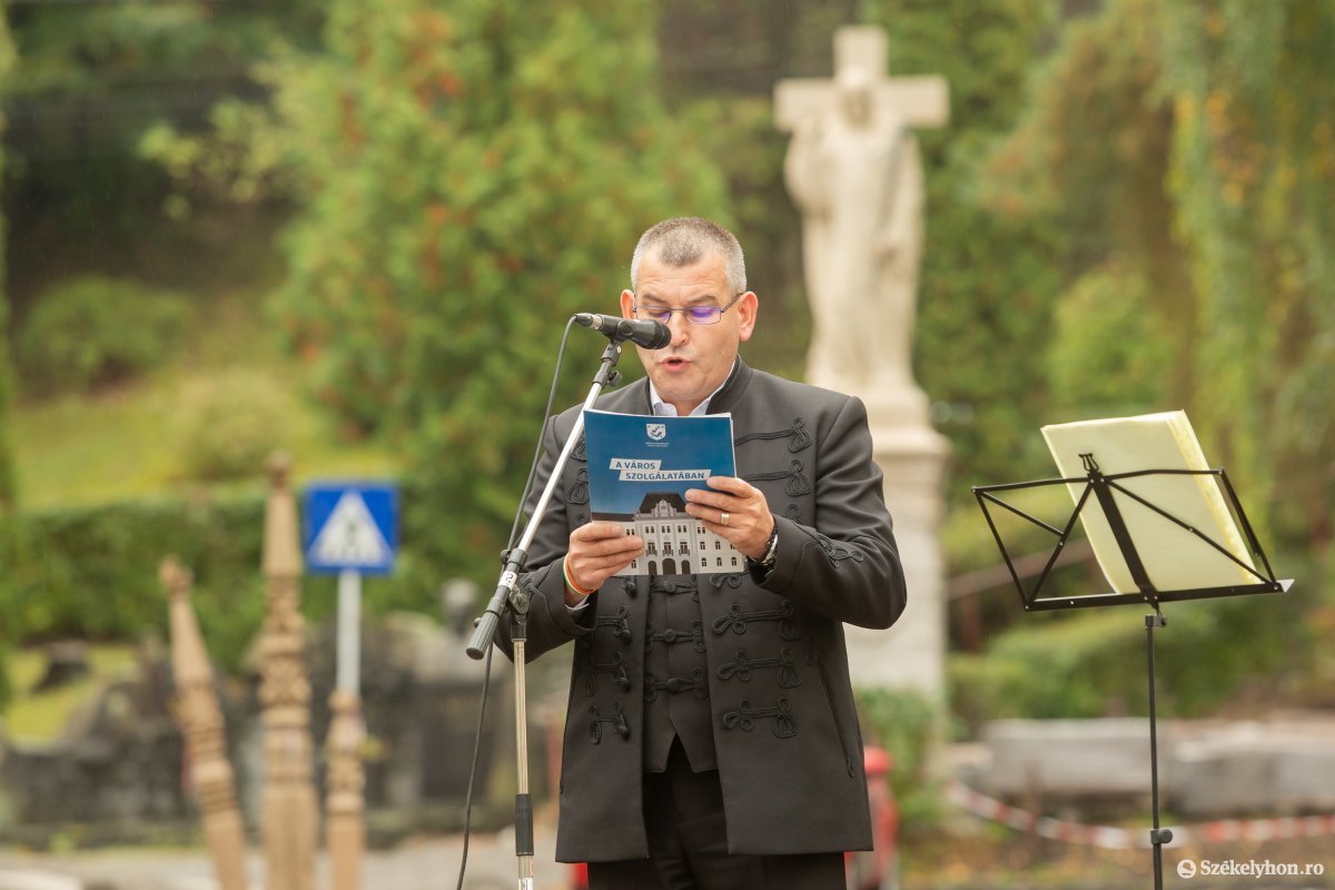•  Fotó: Erdély Bálint Előd