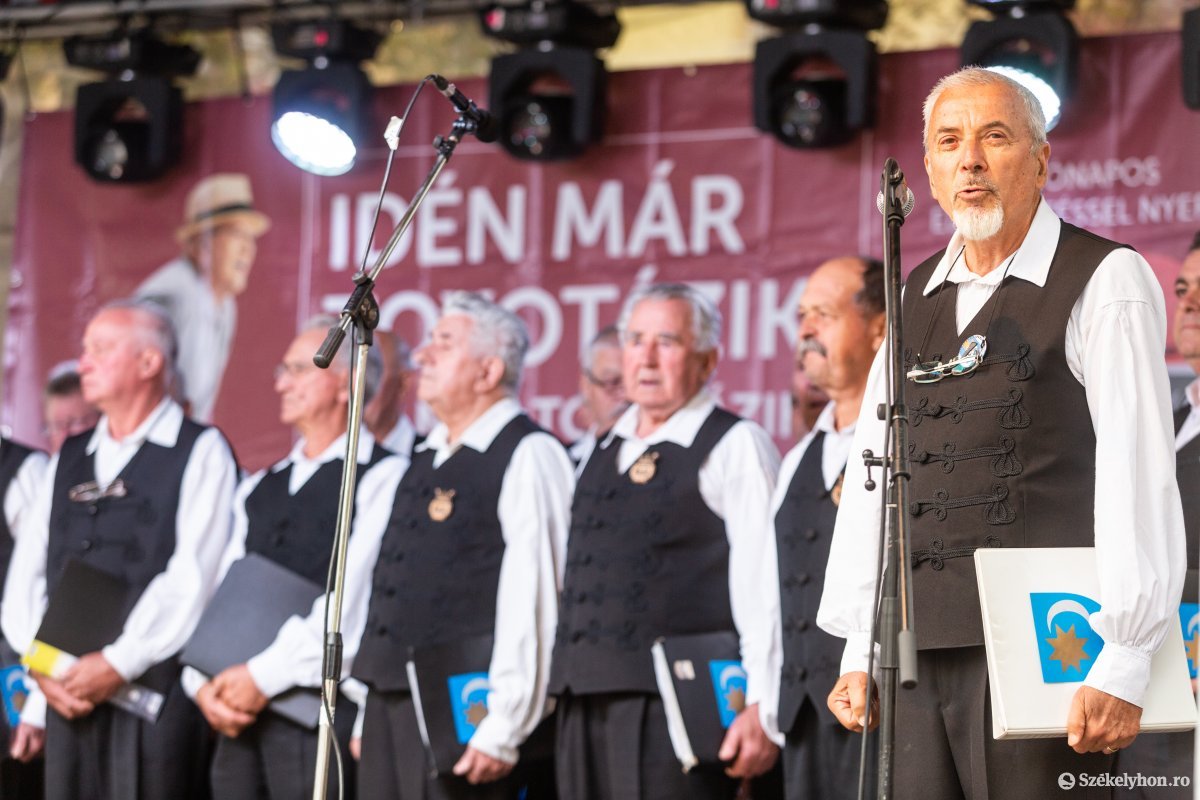 •  Fotó: Erdély Bálint Előd