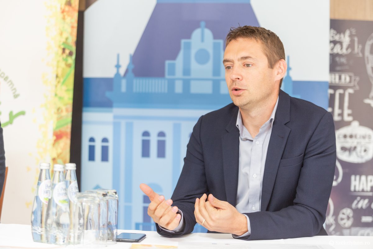 Jakab Attila •  Fotó: Erdély Bálint Előd