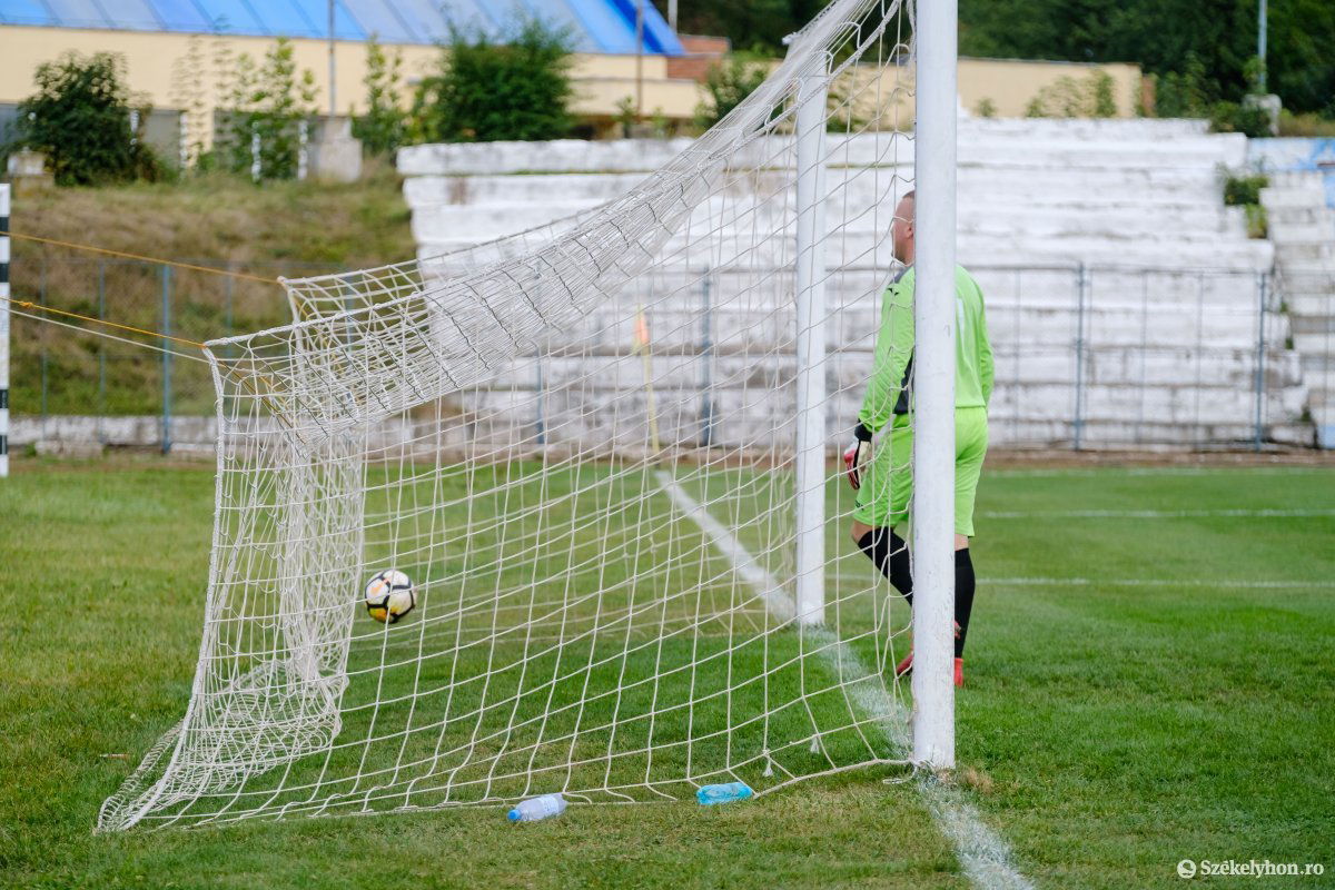 •  Fotó: Veres Nándor