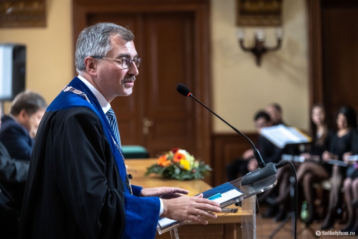 •  Fotó: Veres Nándor