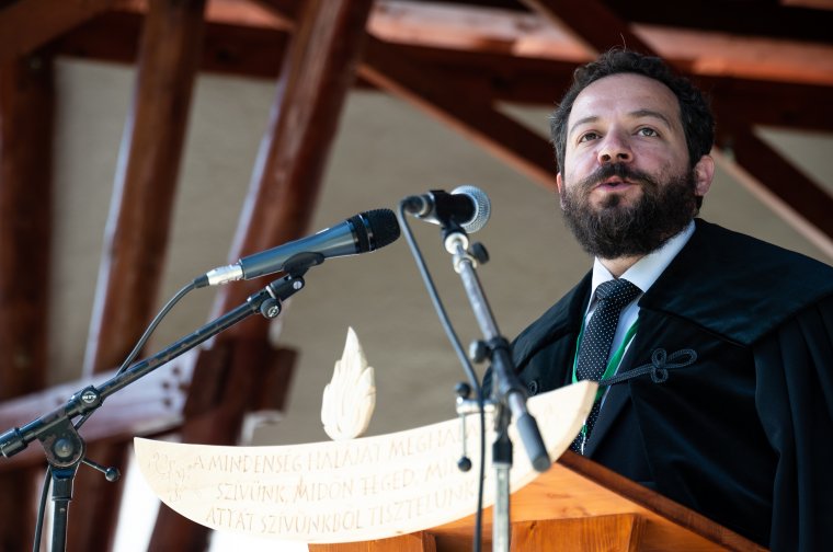 Unitárius egyház: bezárnak a templomok, korlátozások a temetésekre vonatkozóan is