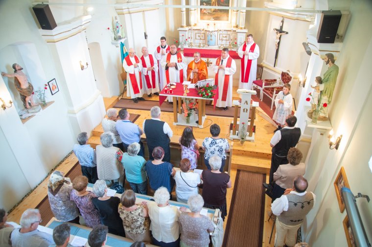 Élettel telt meg Homoródremete felújított temploma