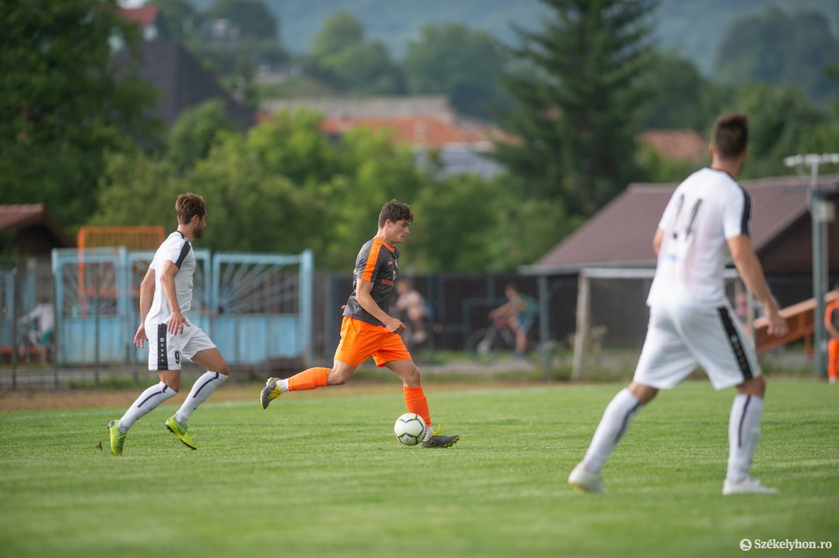 •  Fotó: Barabás Ákos