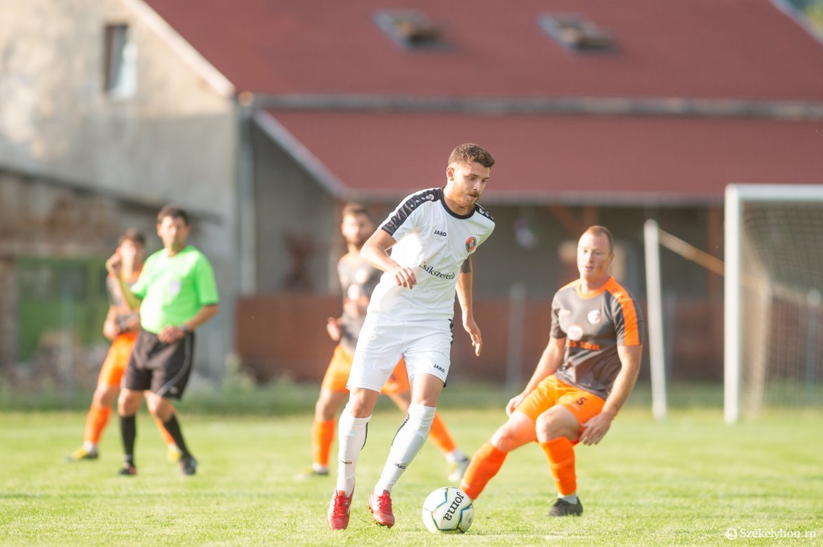 •  Fotó: Barabás Ákos