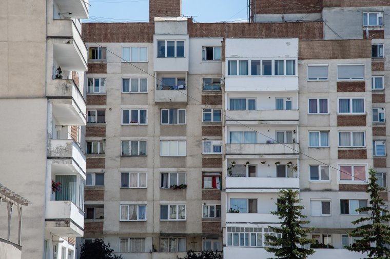 Válaszok a fiatalok felvetéseire: lakbértámogatás, magyar és román nyelvtanfolyamok