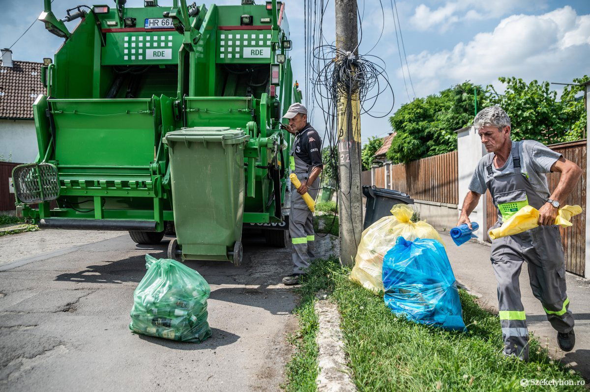 Egyre népszerűbb a szelektív gyűjtés, de így is folyamatosan növekszik a vegyes hulladék mennyisége •  Fotó: Barabás Ákos