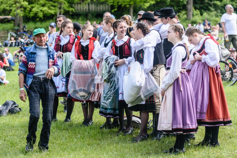 Megérte várni a majálisozással