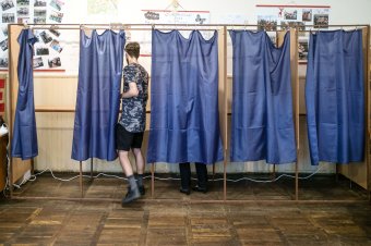 Összevonnák a parlamenti és önkormányzati választásokat a liberálisok, munkacsoportot is létrehoztak