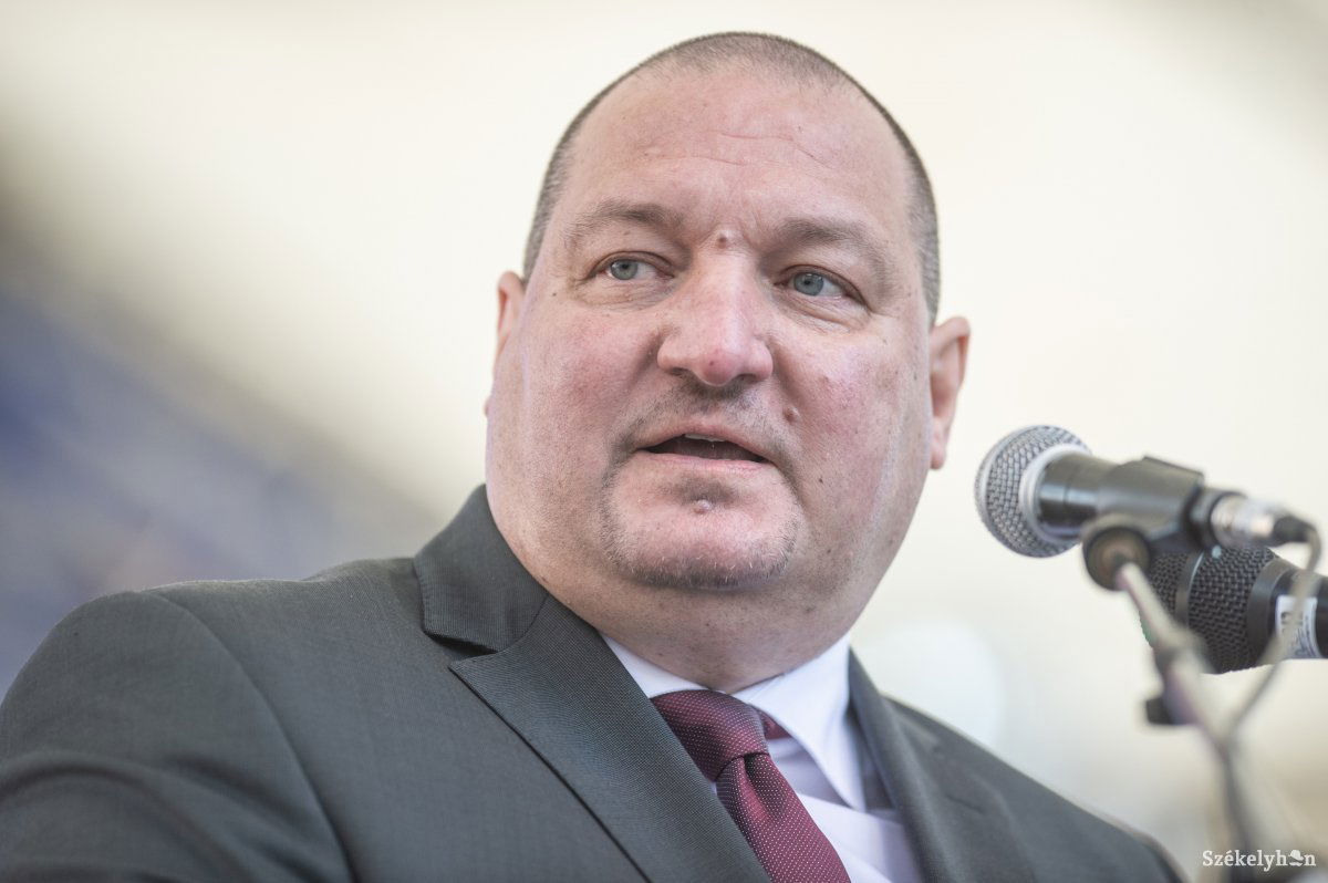 Németh Szilárd: a magyar kormány minden egyes magyarért felelősséget vállal •  Fotó: Barabás Ákos