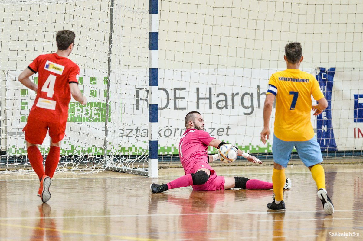 &bullet;  Fotó: Barabás Ákos