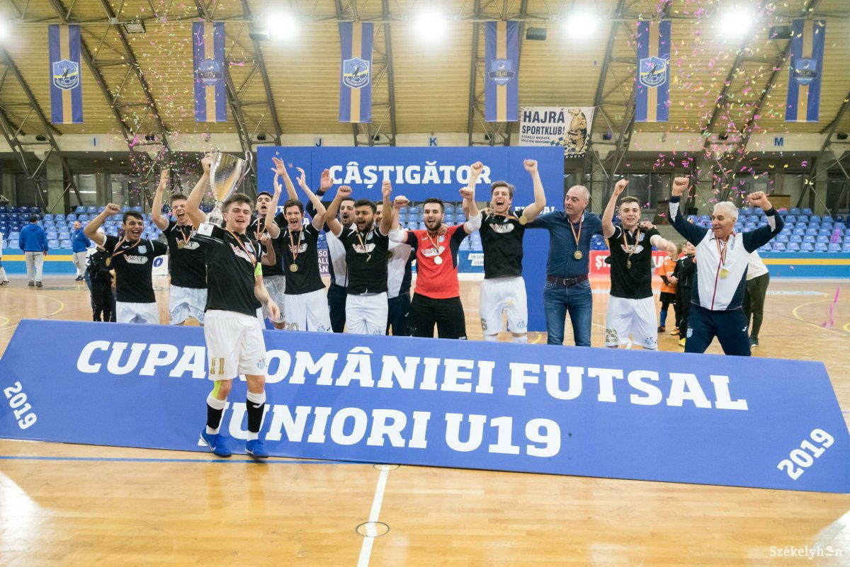 &bullet;  Fotó: Veres Nándor